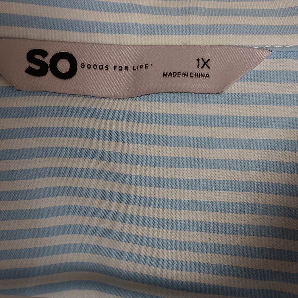 NWT S O Women's Oversize Botton Down Blue White Stripe Shirt. Size 1X - Picture 3 of 6